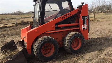 thomas skid steer